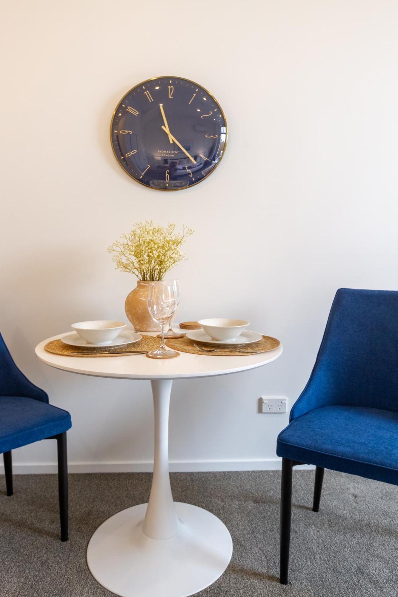 Central Christchurch Santorini Style 1Br Studio Εξωτερικό φωτογραφία