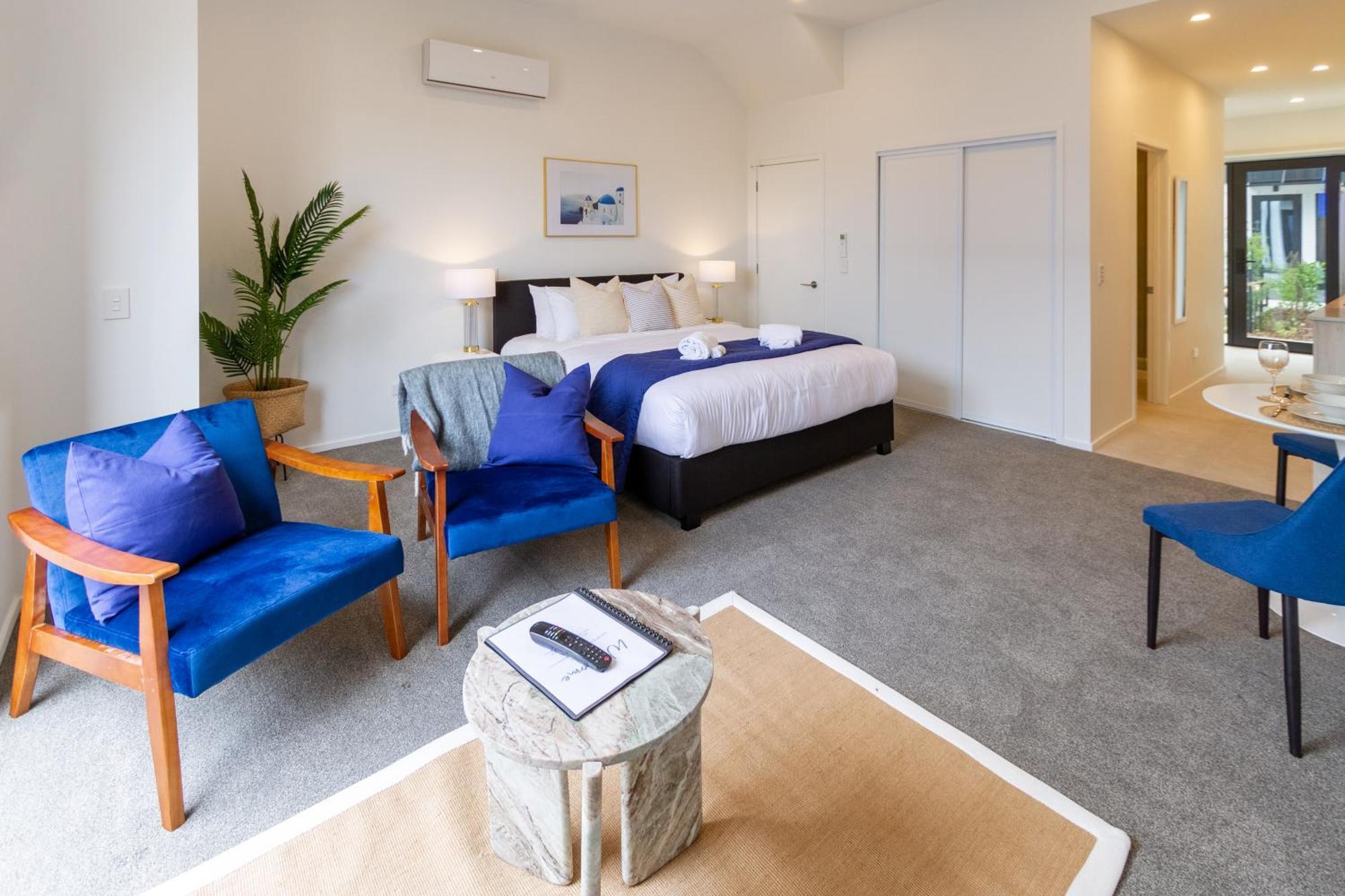 Central Christchurch Santorini Style 1Br Studio Εξωτερικό φωτογραφία